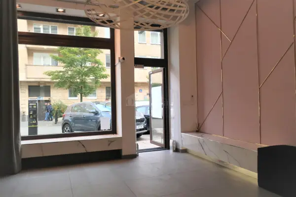 mazowieckie, Warszawa, Śródmieście, Wiejska, Lokal usługowy z dużą witryną ul. Wiejska Centrum