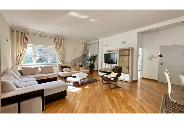 mazowieckie, Warszawa, Praga-Południe, Saska Kępa, Genewska, Przestronny apartament w willi na Saskiej Kępie